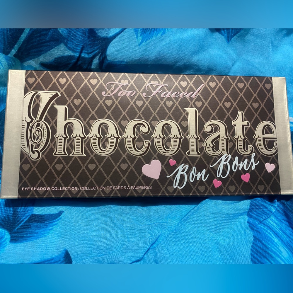 Toofaced chocolate Bon Bons eyeshadow Pallet